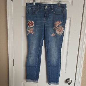Blue Jeans with Floral Embroidery